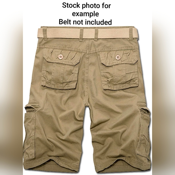 Linvich size 40* BNWOT, tan colour multi pocket, cargo shorts - Picture 11 of 11